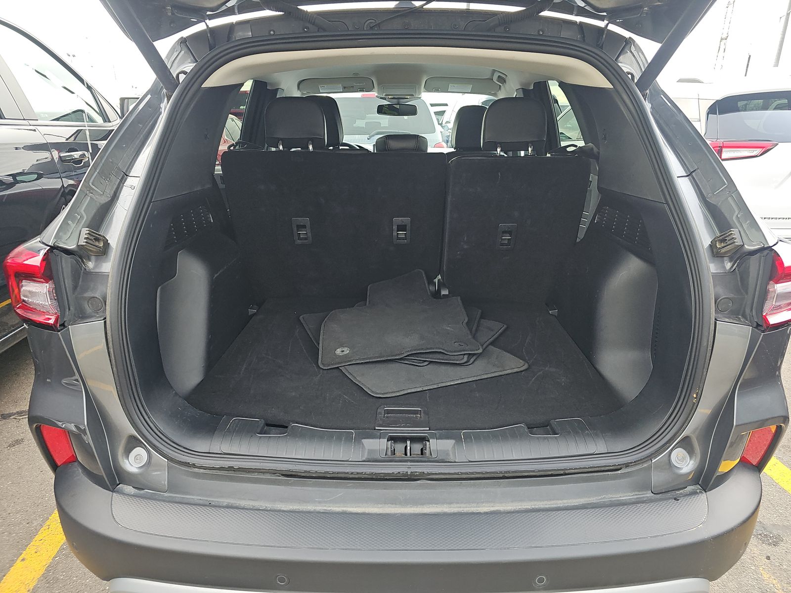 2025 Ford Escape Platinum AWD