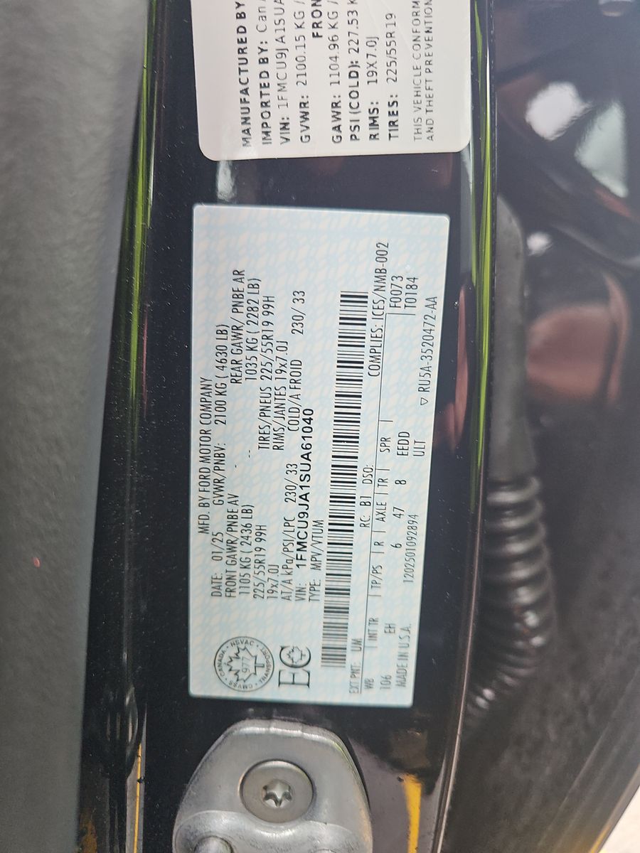 2025 Ford Escape Platinum AWD