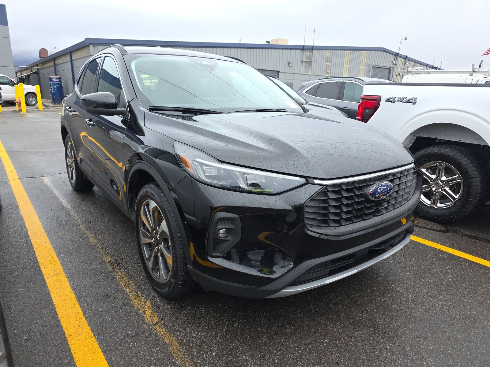 2025 Ford Escape Platinum AWD