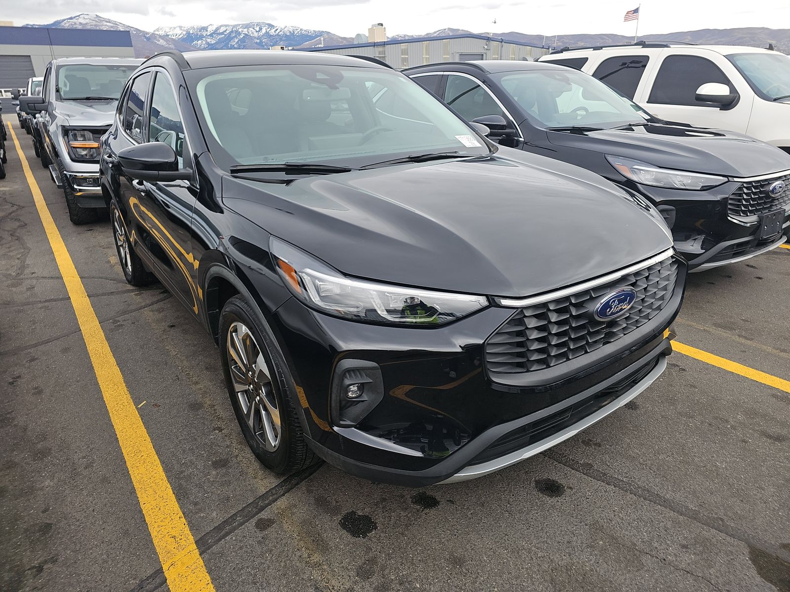 2025 Ford Escape Platinum AWD