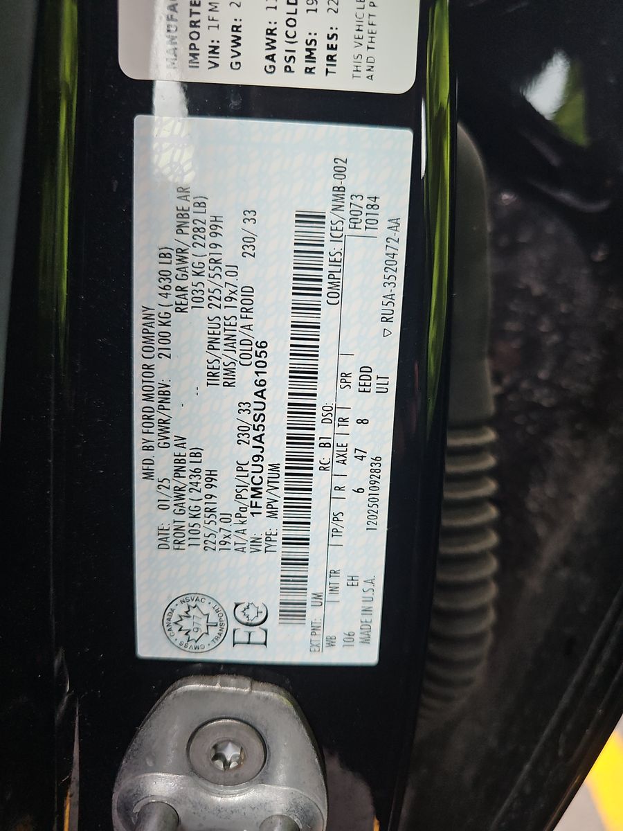 2025 Ford Escape Platinum AWD