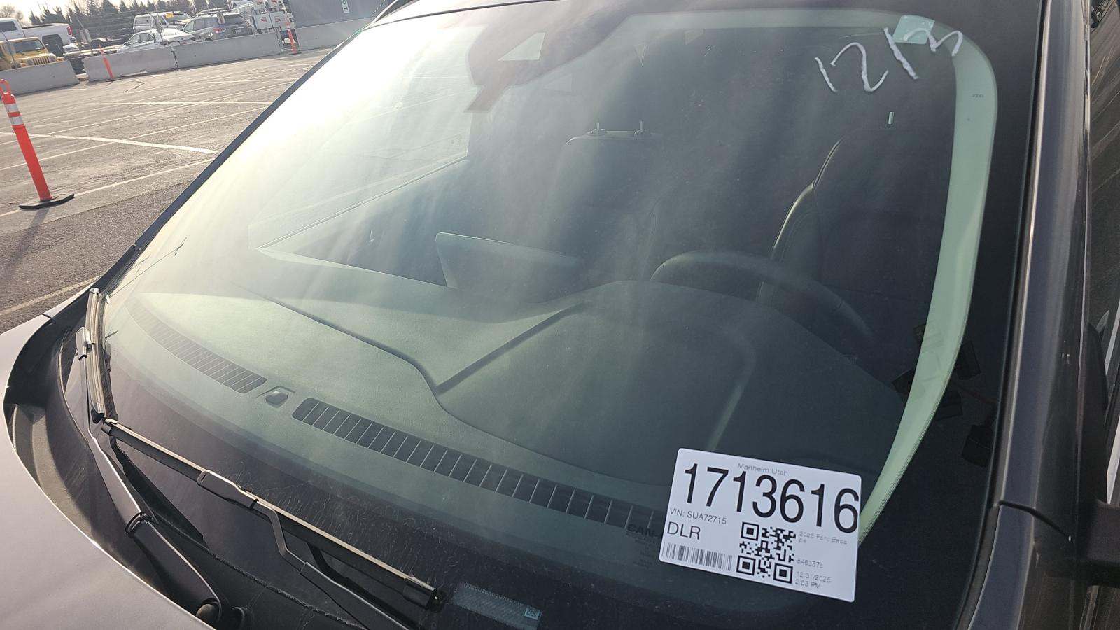 2025 Ford Escape Platinum AWD