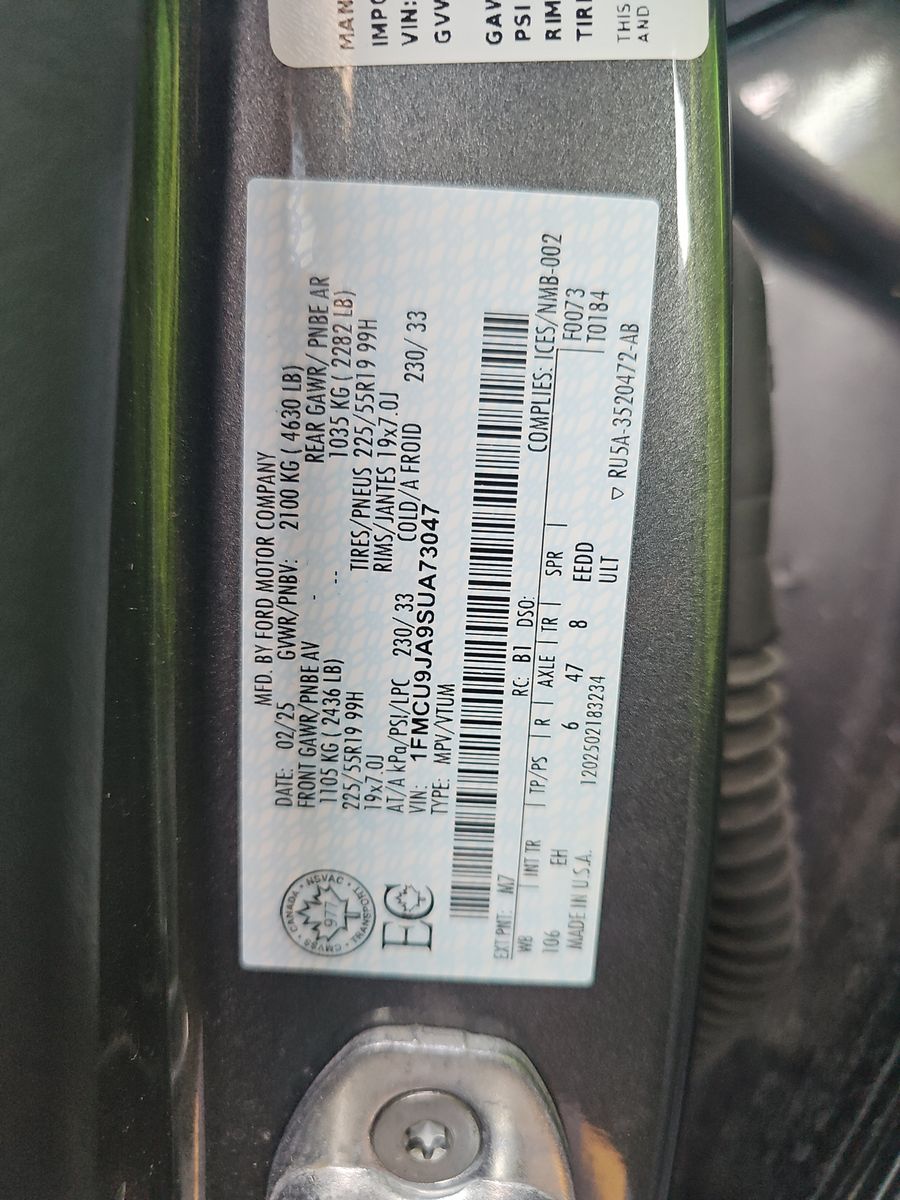 2025 Ford Escape Platinum AWD