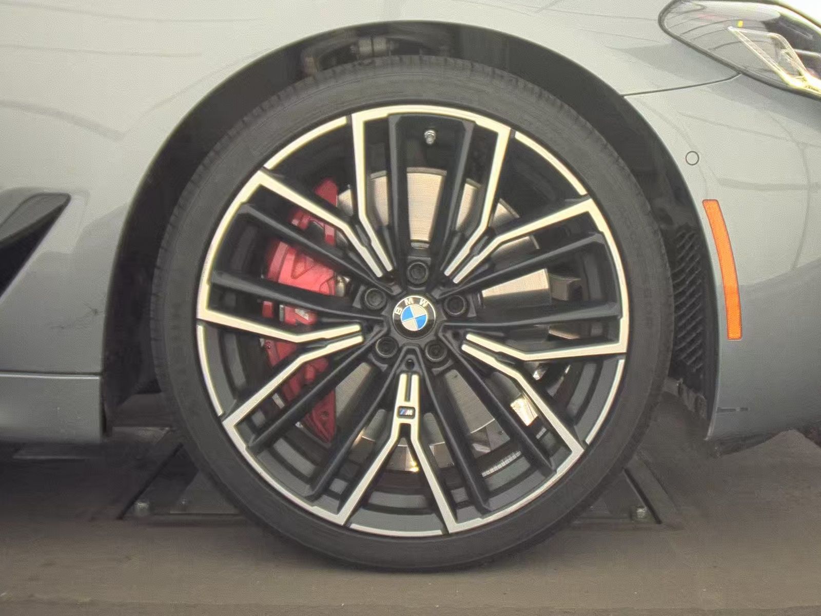 2023 BMW 5 Series 540i RWD