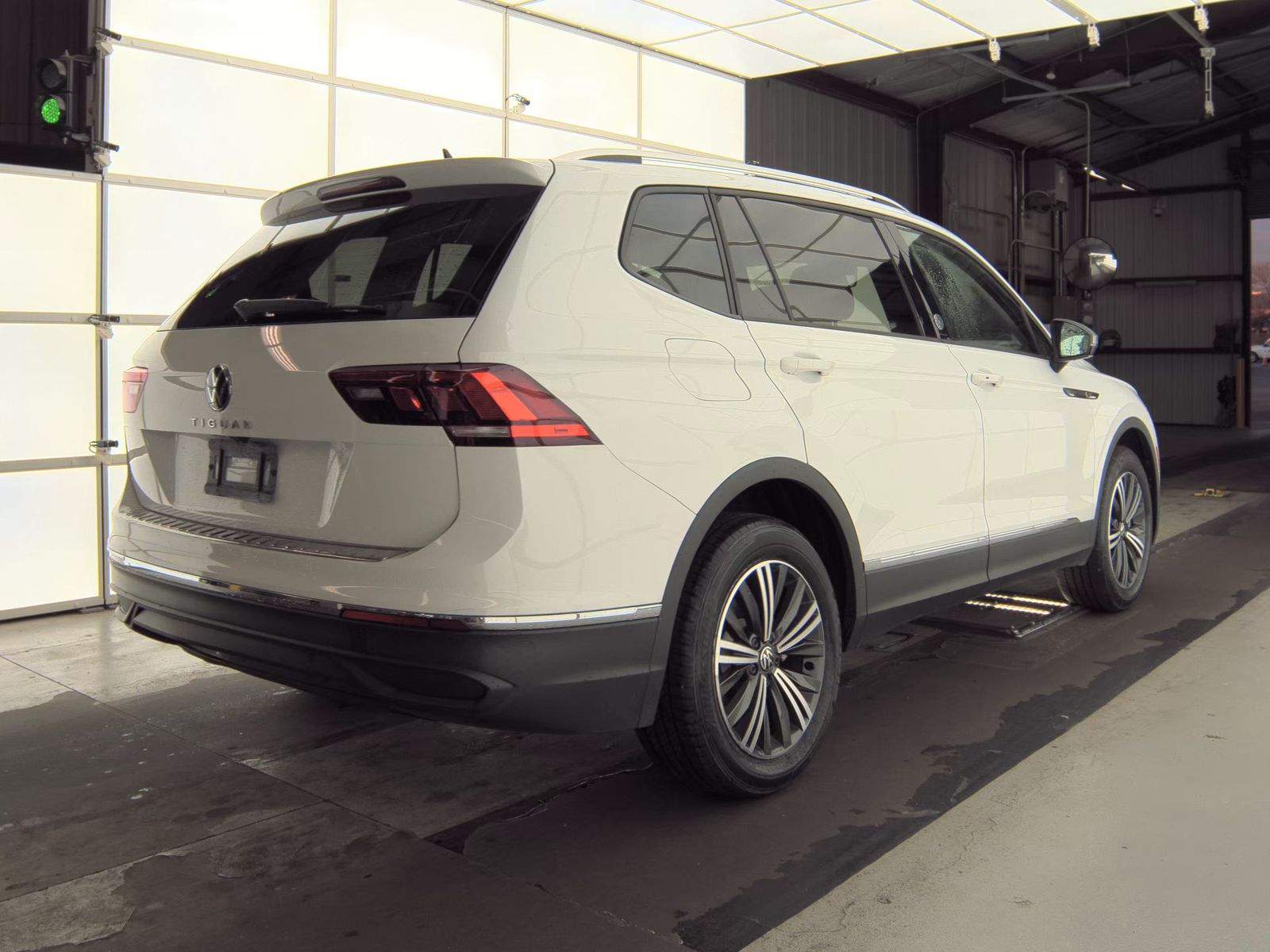 2024 Volkswagen Tiguan 2.0T Wolfsburg Edition FWD