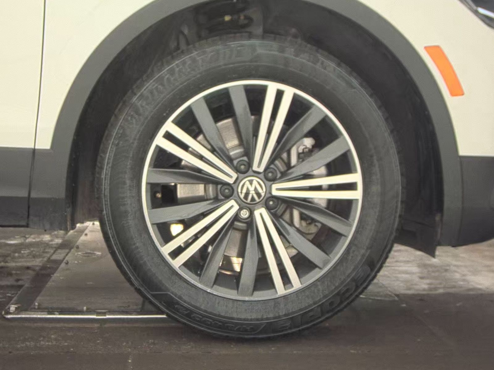 2024 Volkswagen Tiguan 2.0T Wolfsburg Edition FWD