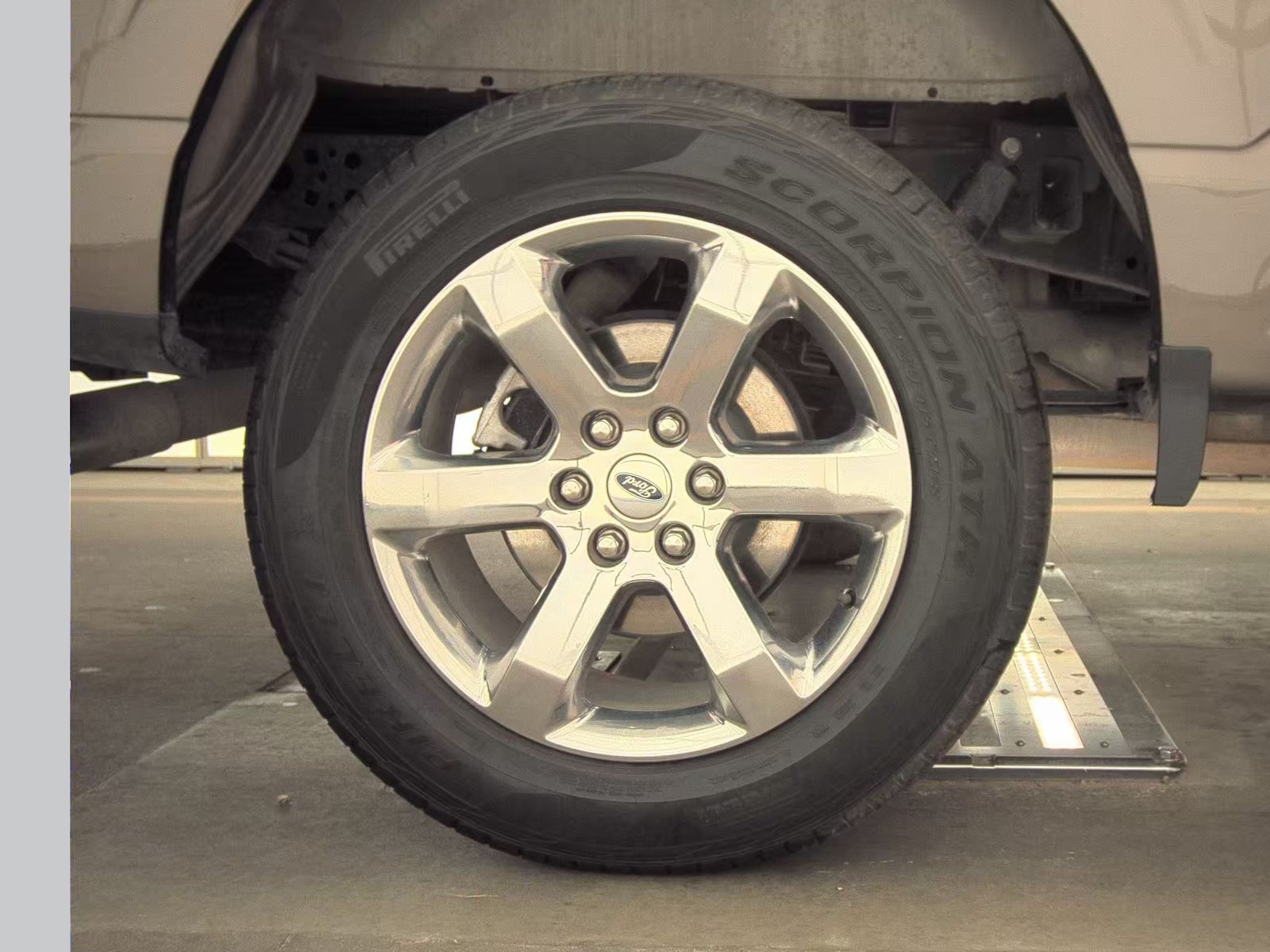 2023 Ford F-150 Hybrid XLT AWD