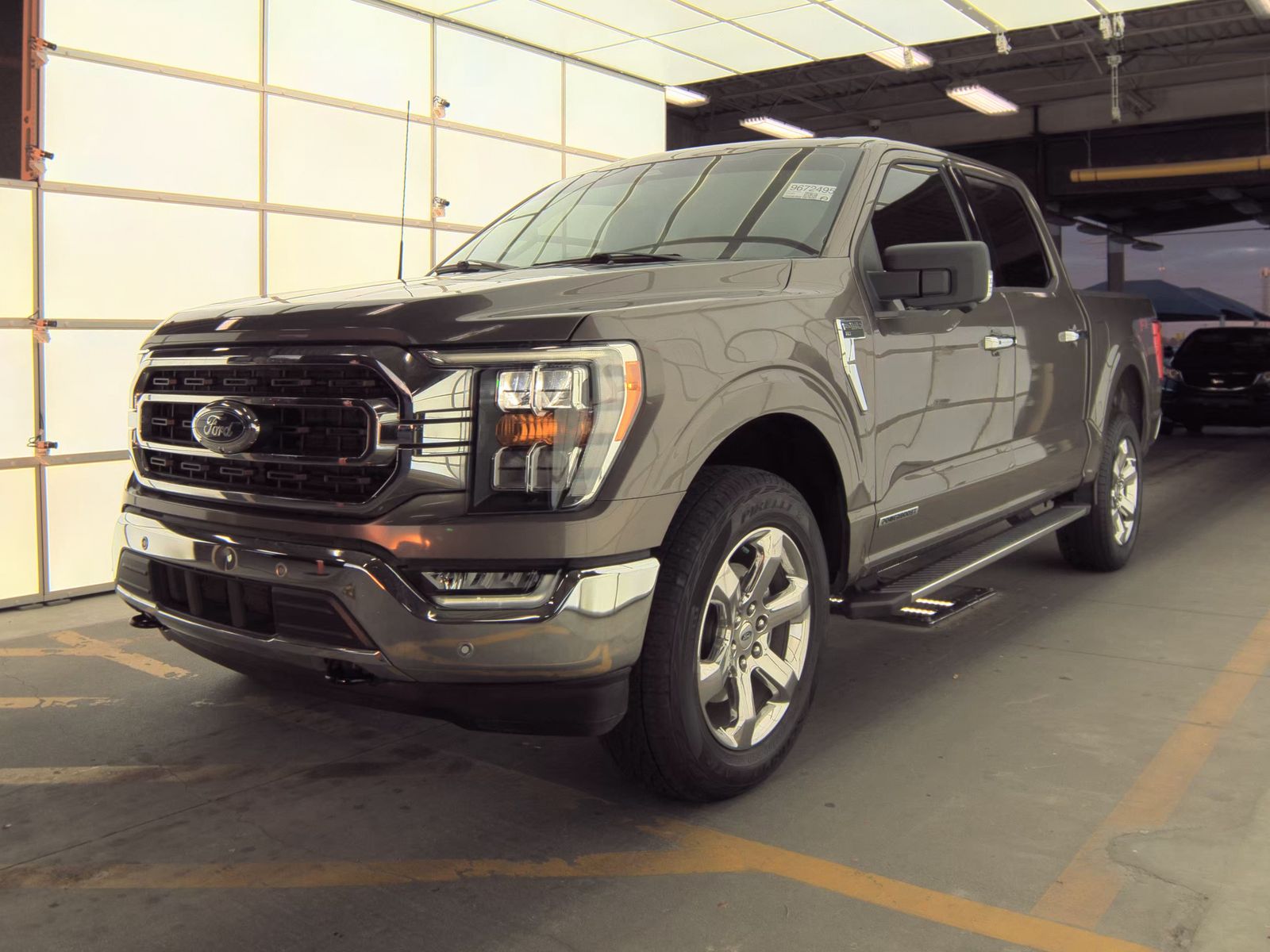 2023 Ford F-150 Hybrid XLT AWD