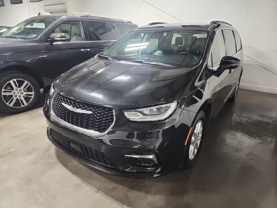 2022 Chrysler Pacifica Touring L FWD