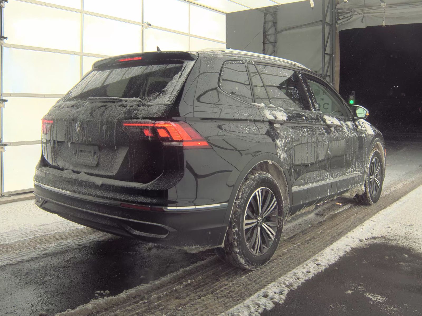 2024 Volkswagen Tiguan 2.0T Wolfsburg Edition FWD