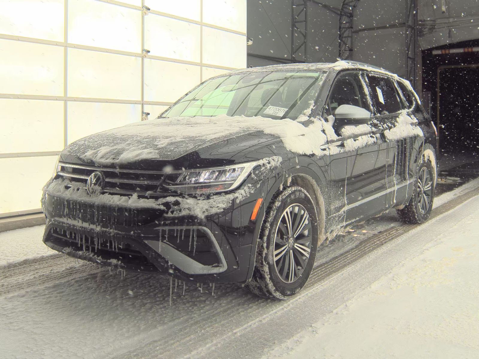 2024 Volkswagen Tiguan 2.0T Wolfsburg Edition FWD