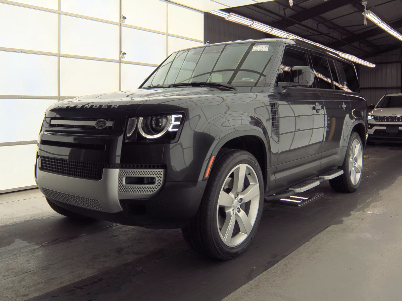 2023 Land Rover Defender 130 First Edition AWD