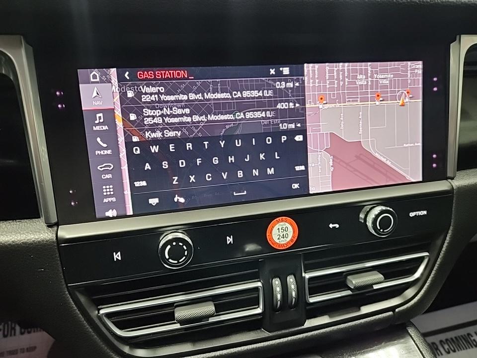 2025 Porsche Macan Base AWD