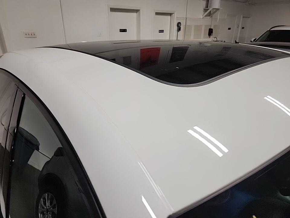 2025 Porsche Macan Base AWD