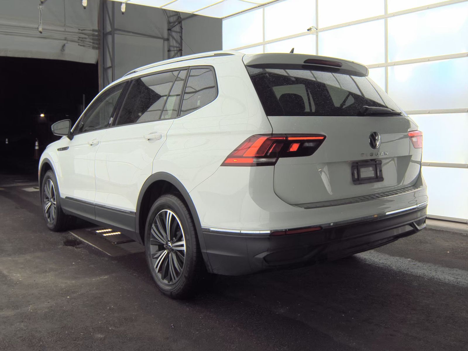 2024 Volkswagen Tiguan 2.0T Wolfsburg Edition FWD