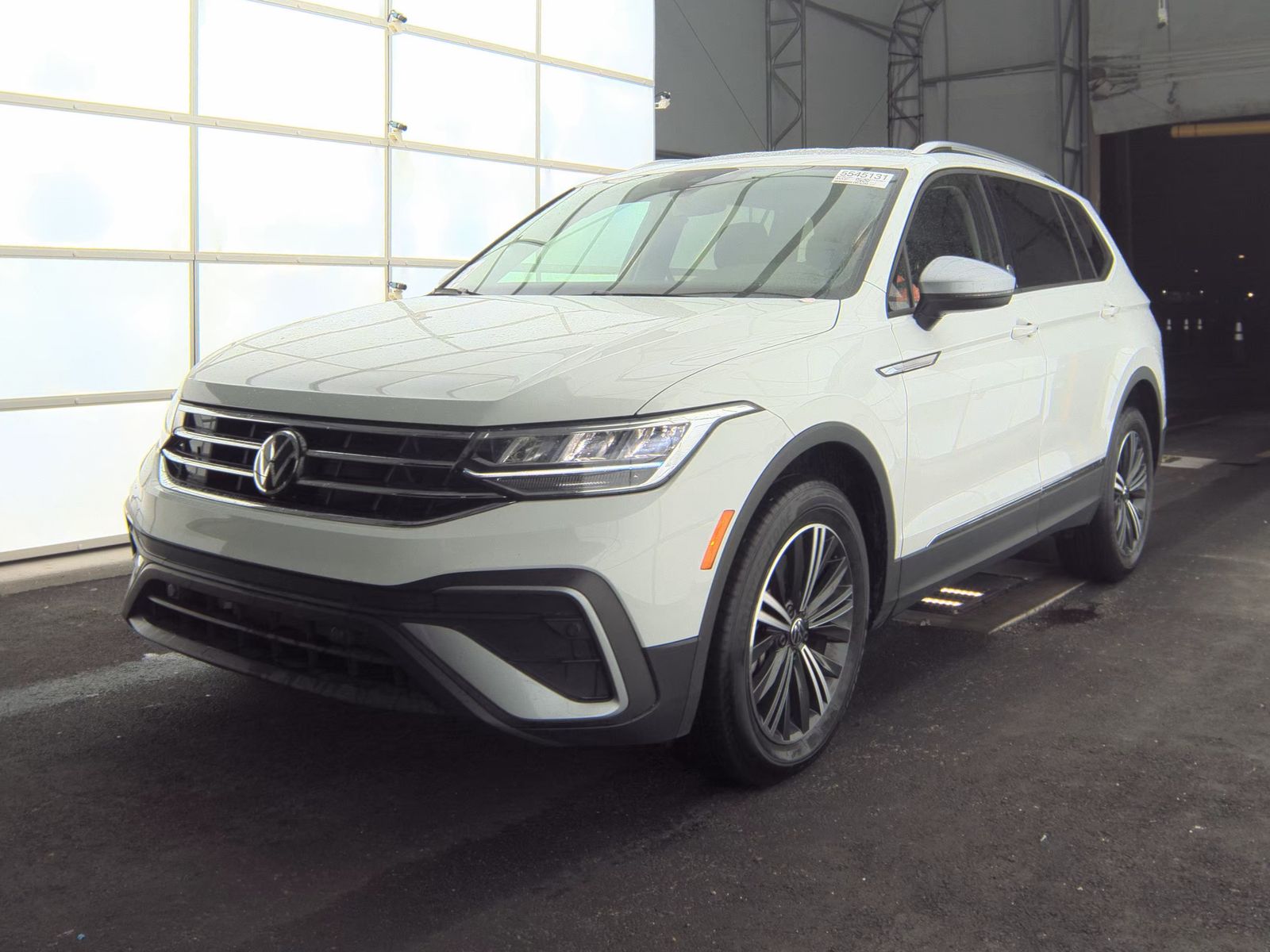 2024 Volkswagen Tiguan 2.0T Wolfsburg Edition FWD
