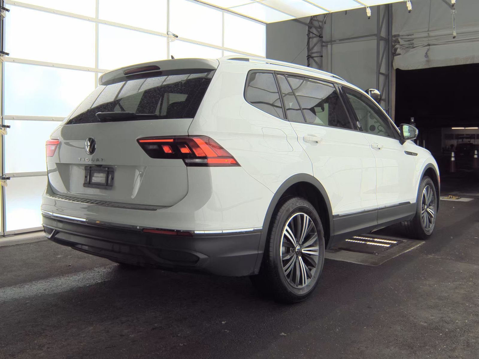 2024 Volkswagen Tiguan 2.0T Wolfsburg Edition FWD