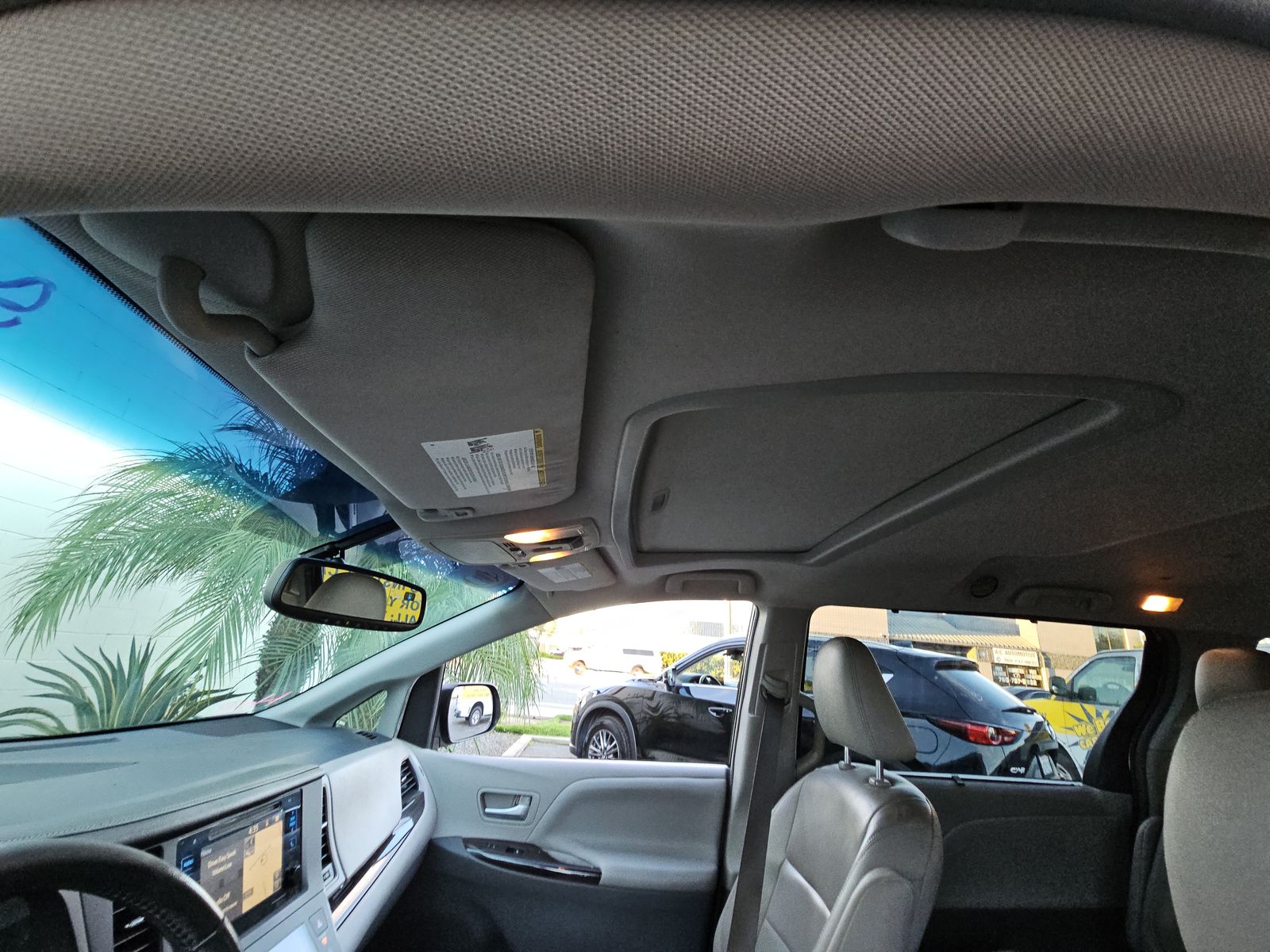 2016 Toyota Sienna XLE FWD