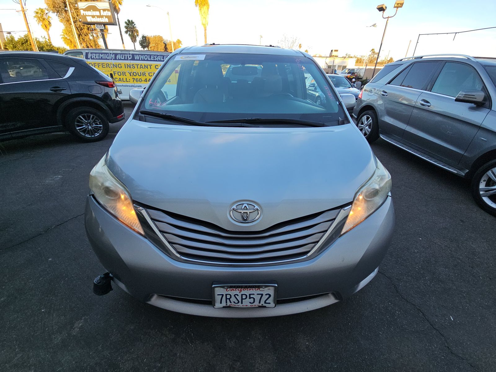 2016 Toyota Sienna XLE FWD