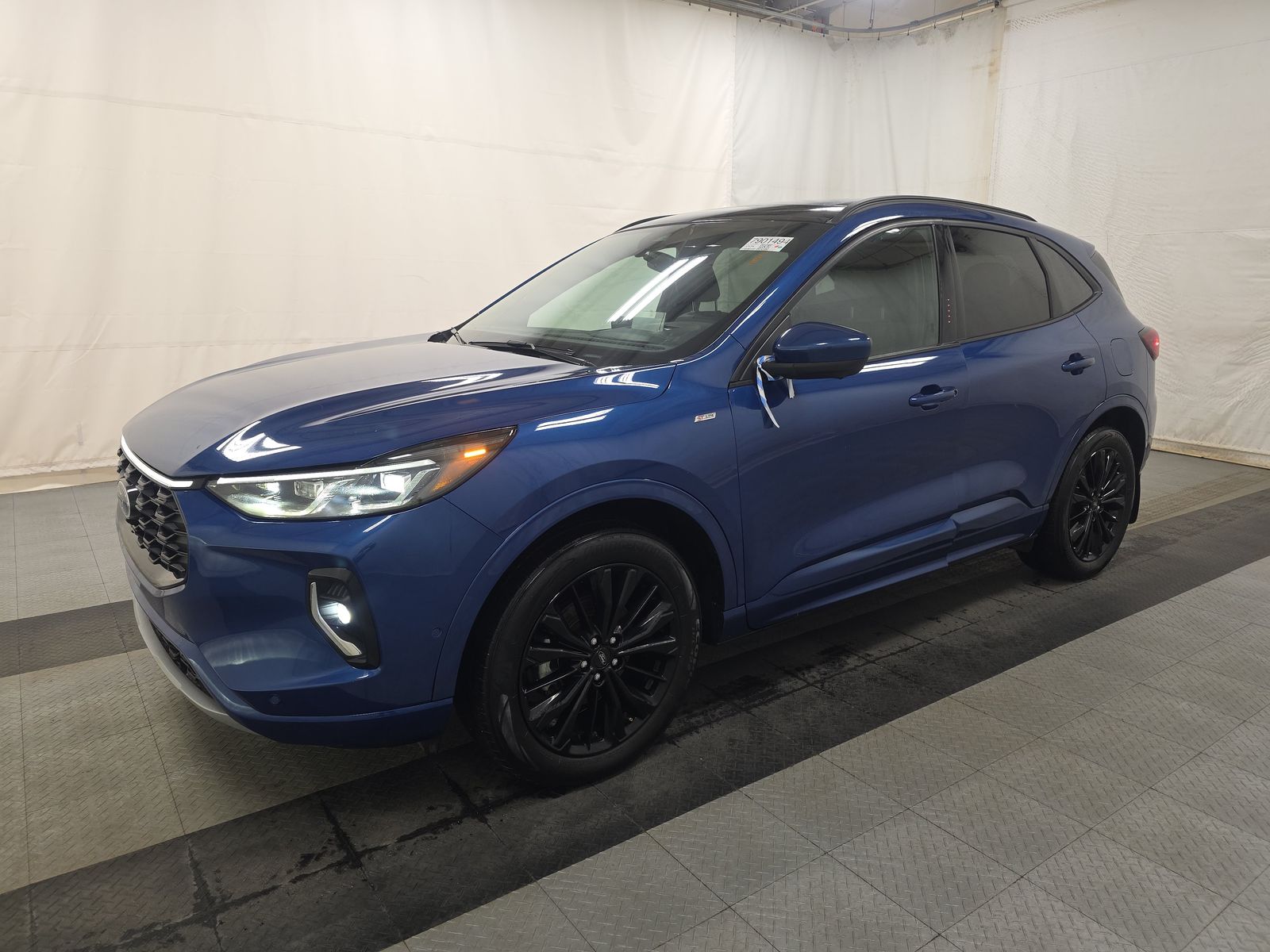 2023 Ford Escape Hybrid ST-Line Elite AWD