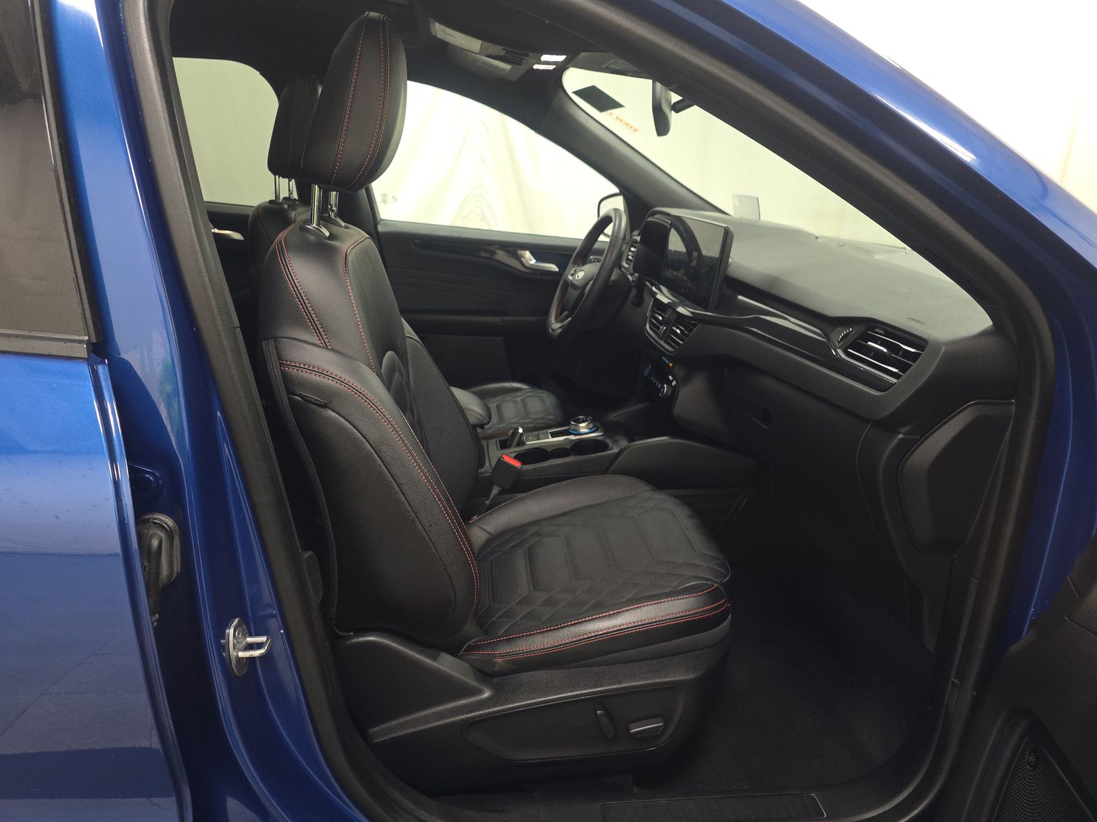 2023 Ford Escape Hybrid ST-Line Elite AWD