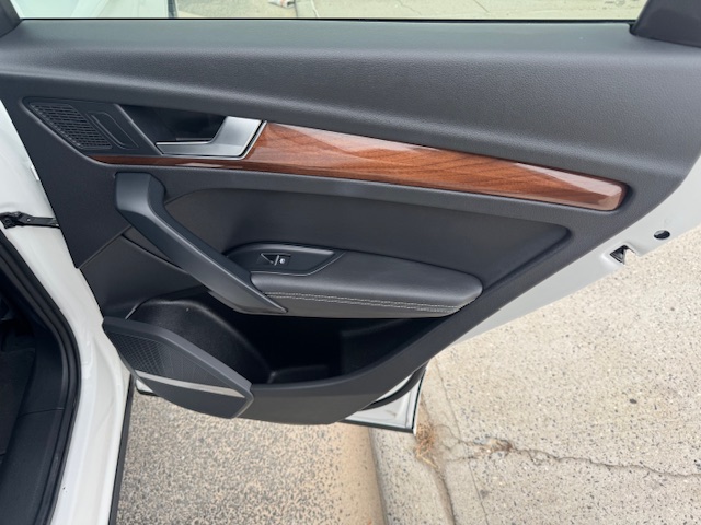 2023 Audi Q5 S line Premium Plus AWD