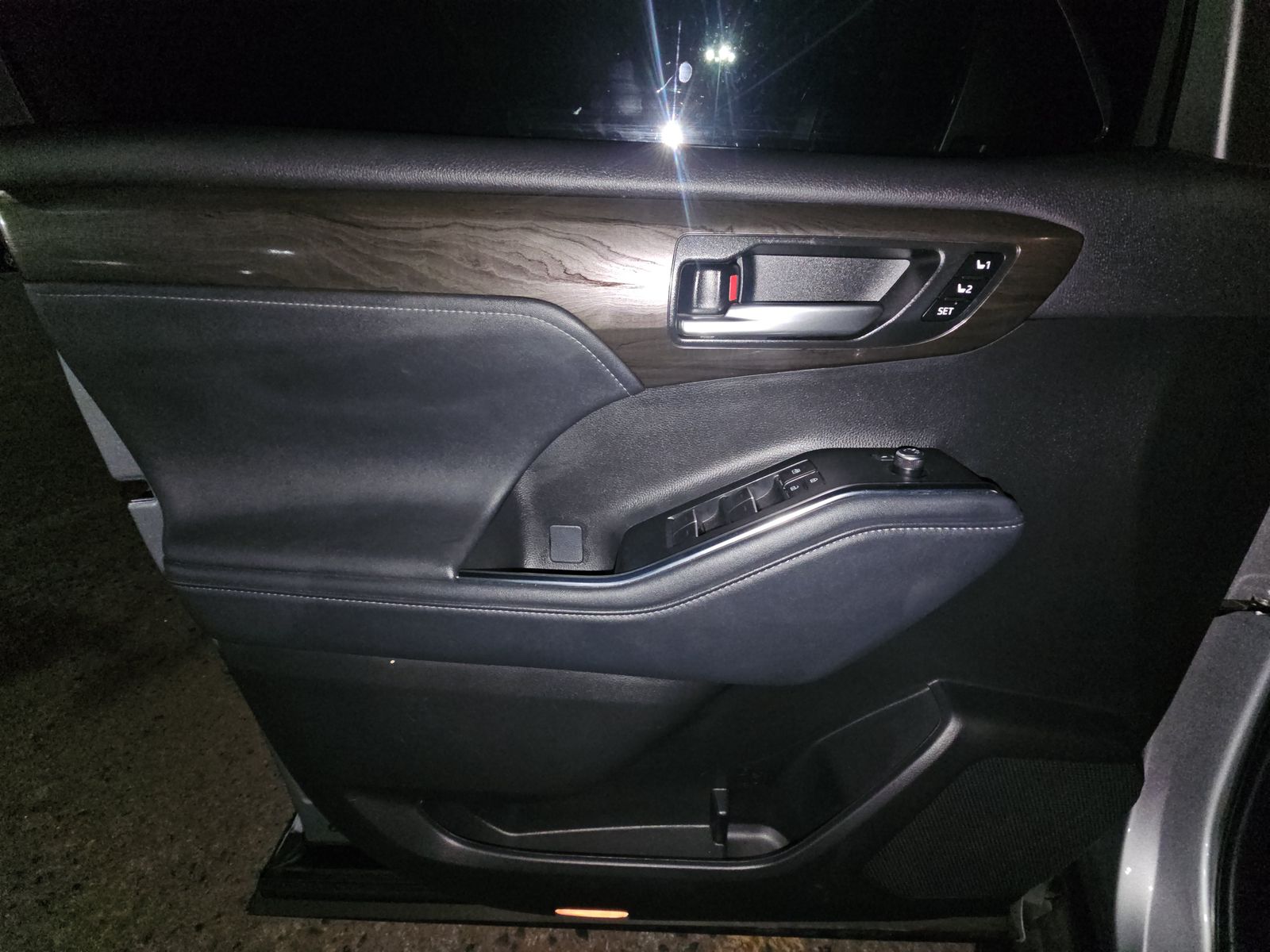 2023 Toyota Highlander Platinum FWD