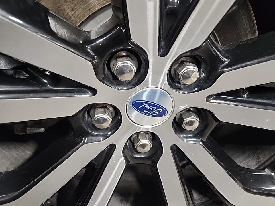 2025 Ford Explorer ST-Line AWD