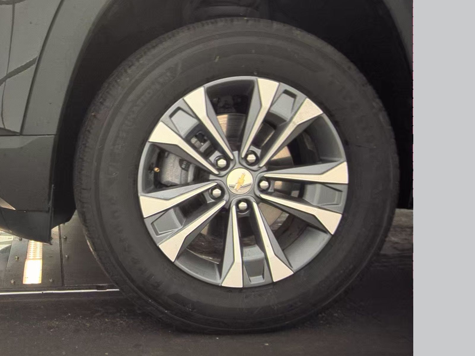 2025 Chevrolet Equinox LT FWD