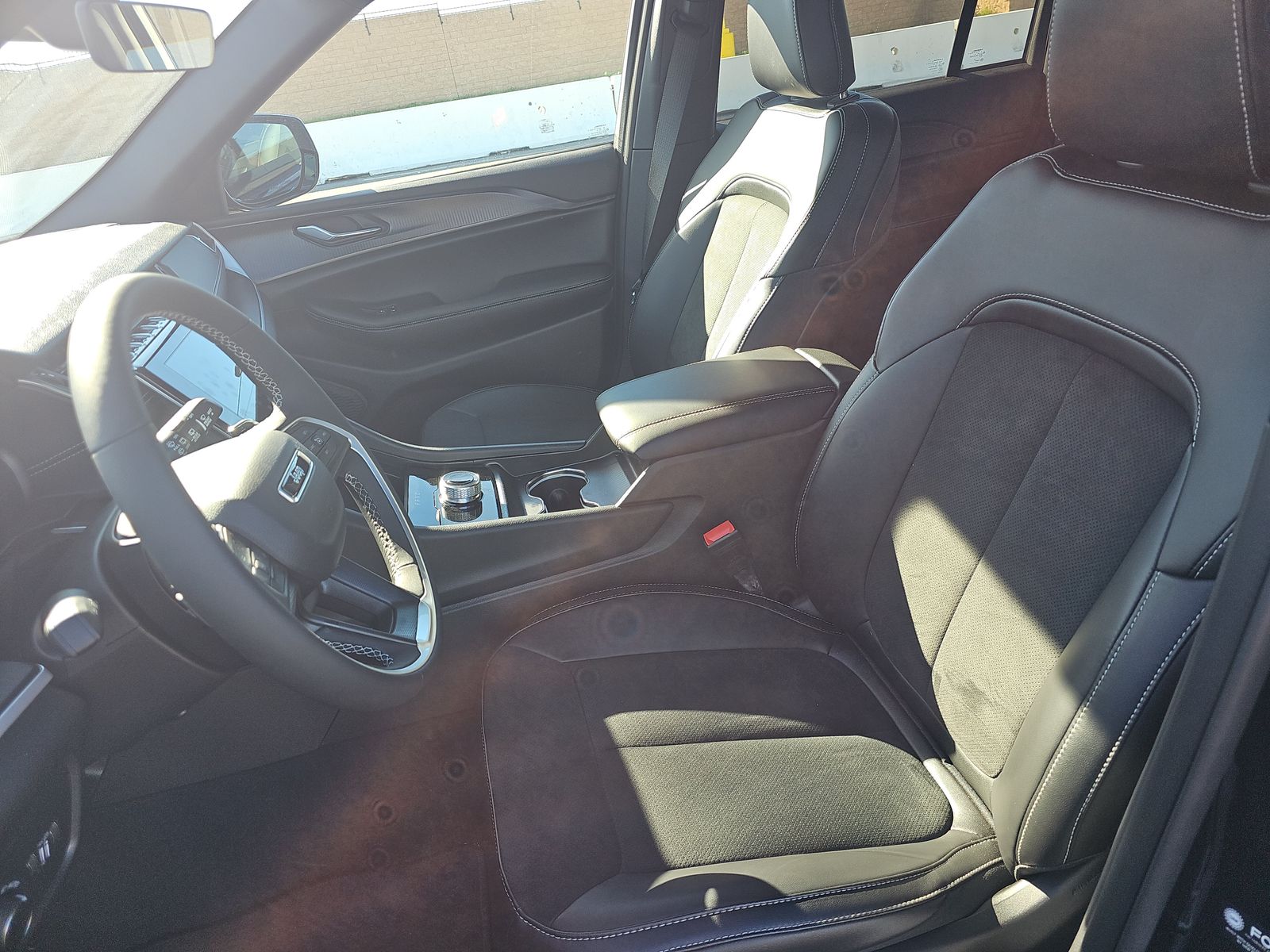 2025 Jeep Grand Cherokee Altitude X AWD