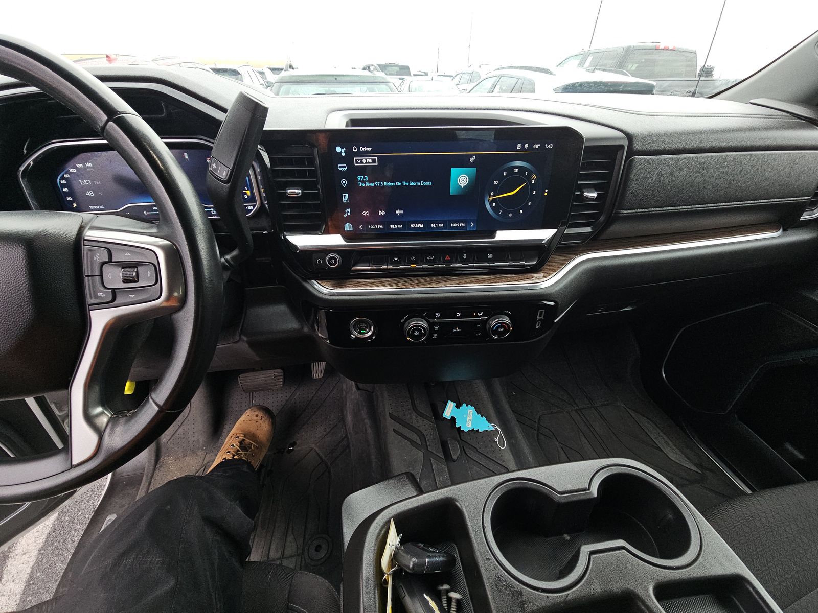 2023 Chevrolet Silverado 1500 LT AWD