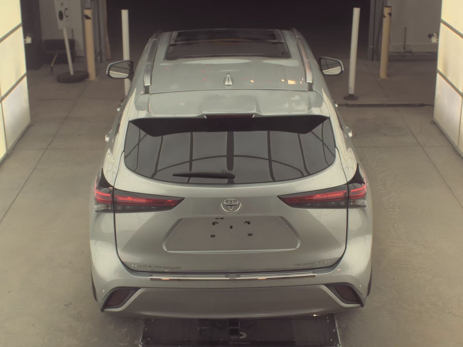 2023 Toyota Highlander Platinum FWD