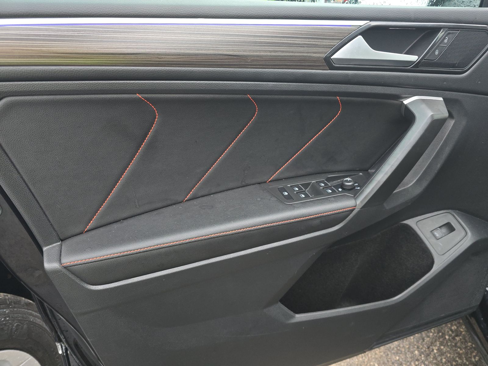 2024 Volkswagen Tiguan 2.0T Wolfsburg Edition FWD