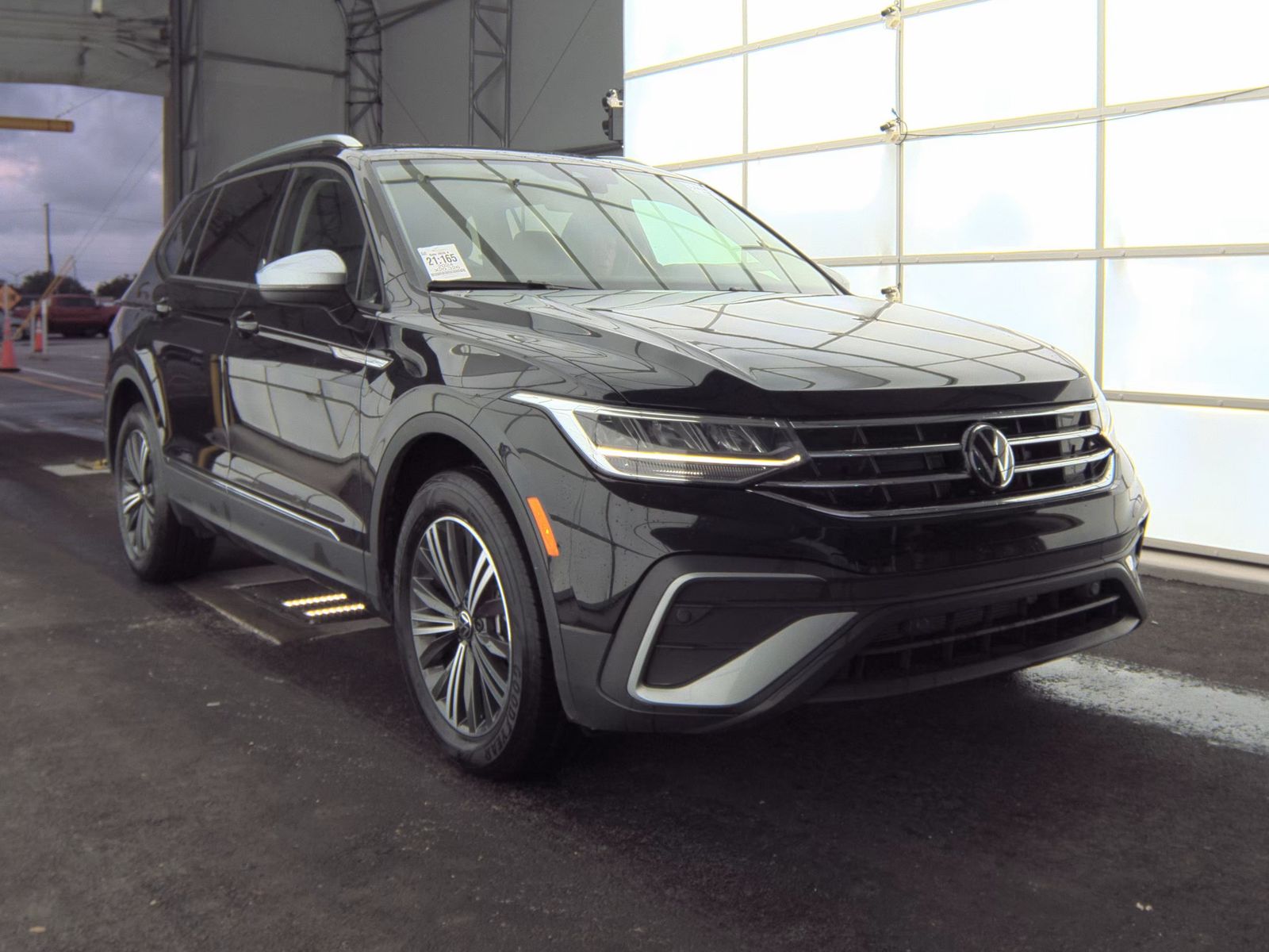 2024 Volkswagen Tiguan 2.0T Wolfsburg Edition FWD