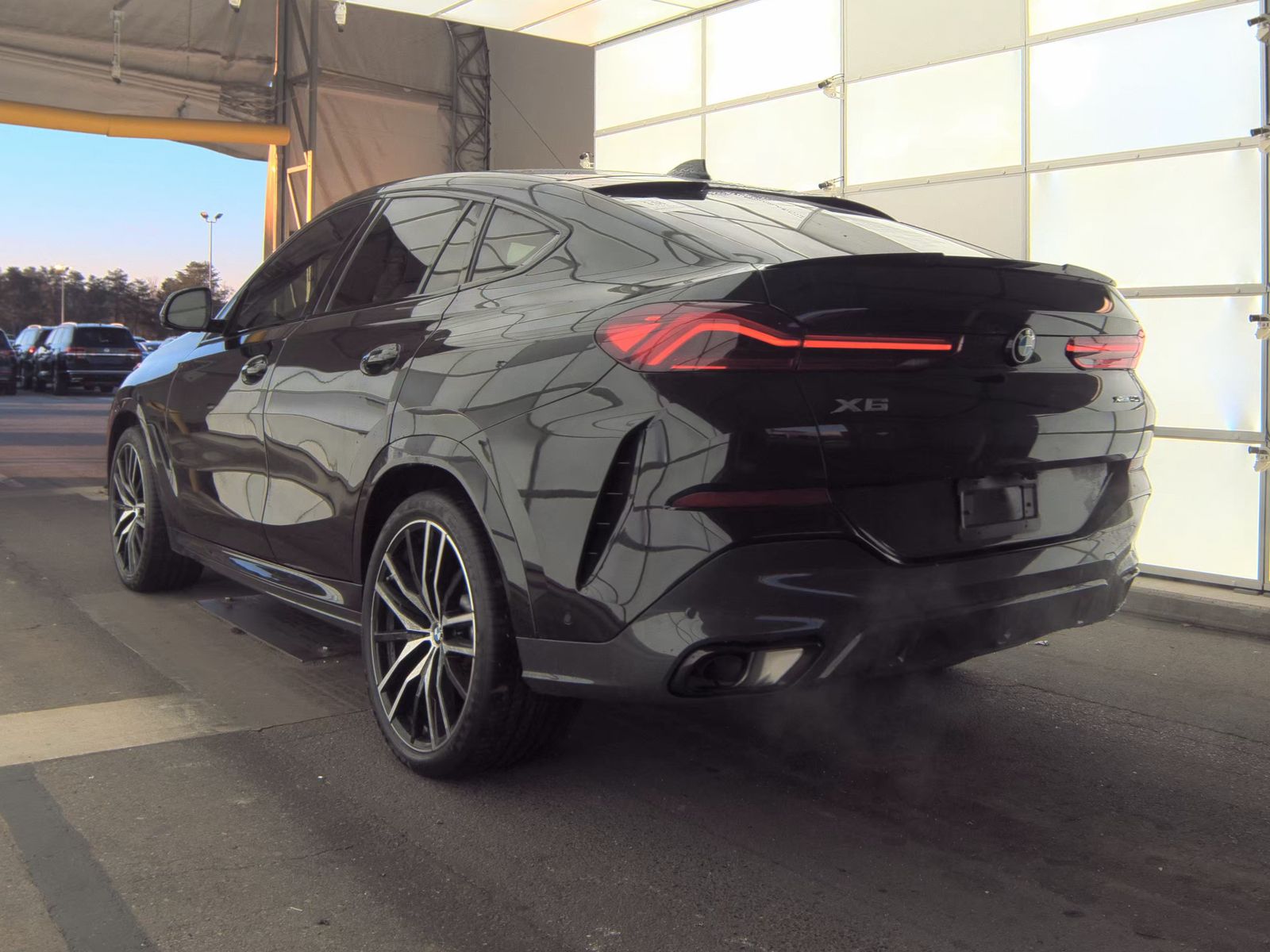 2023 BMW X6 xDrive40i AWD