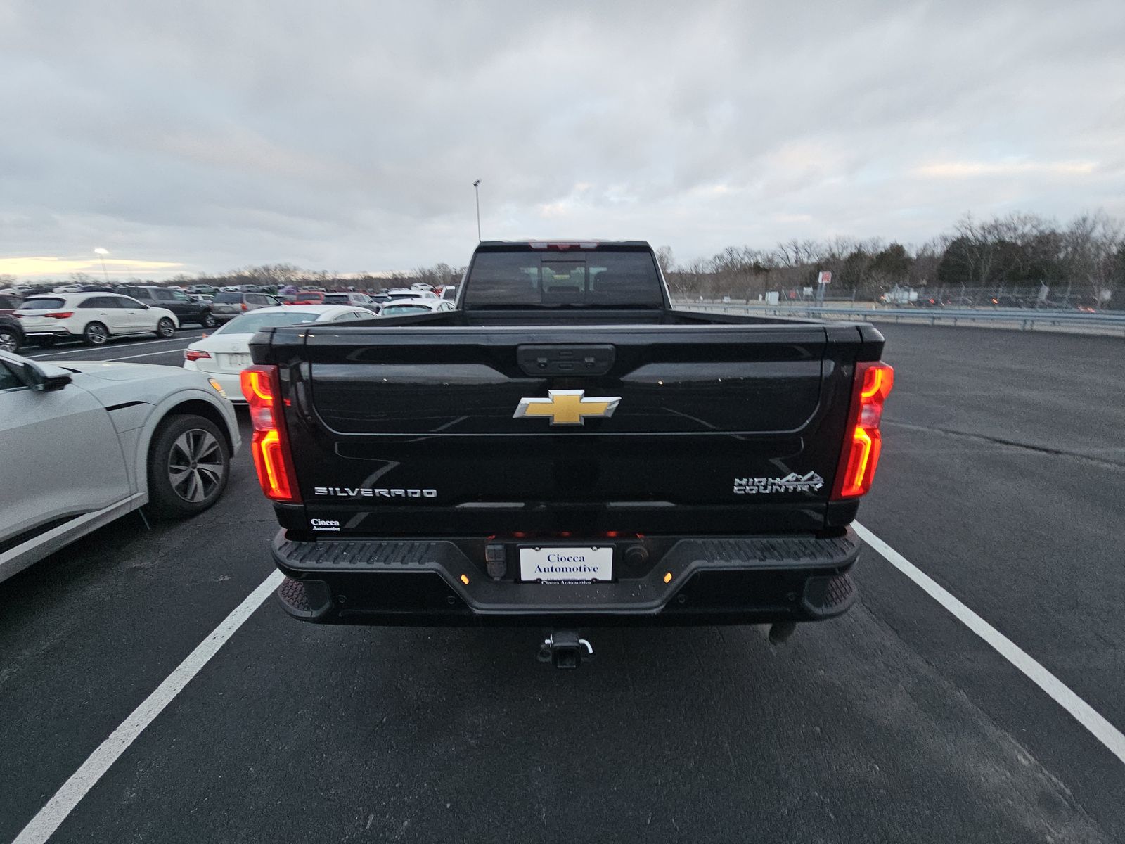 2024 Chevrolet Silverado 3500HD High Country AWD
