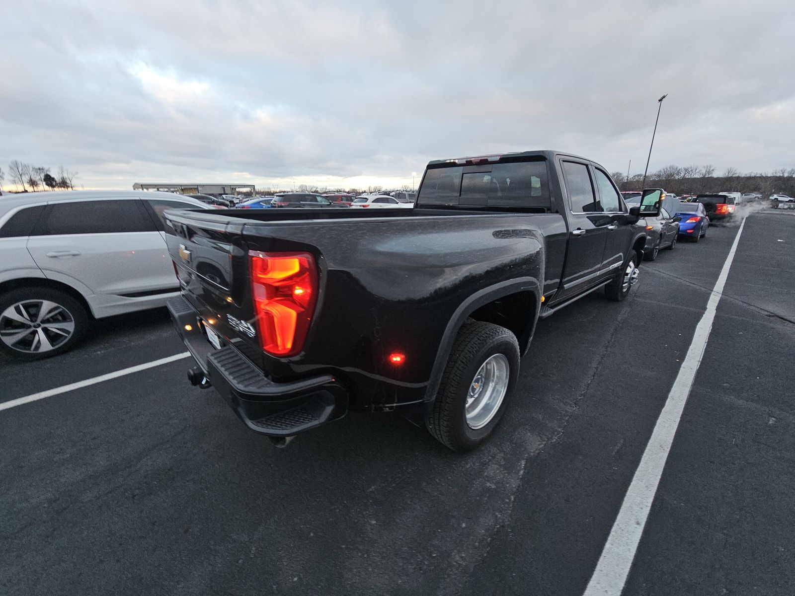 2024 Chevrolet Silverado 3500HD High Country AWD