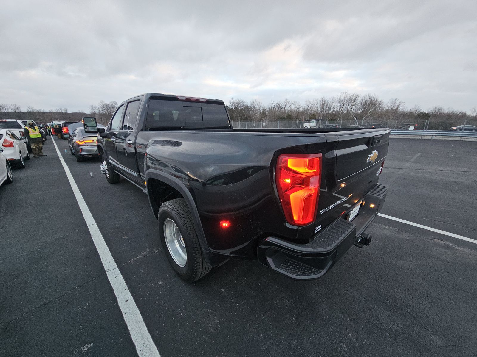 2024 Chevrolet Silverado 3500HD High Country AWD
