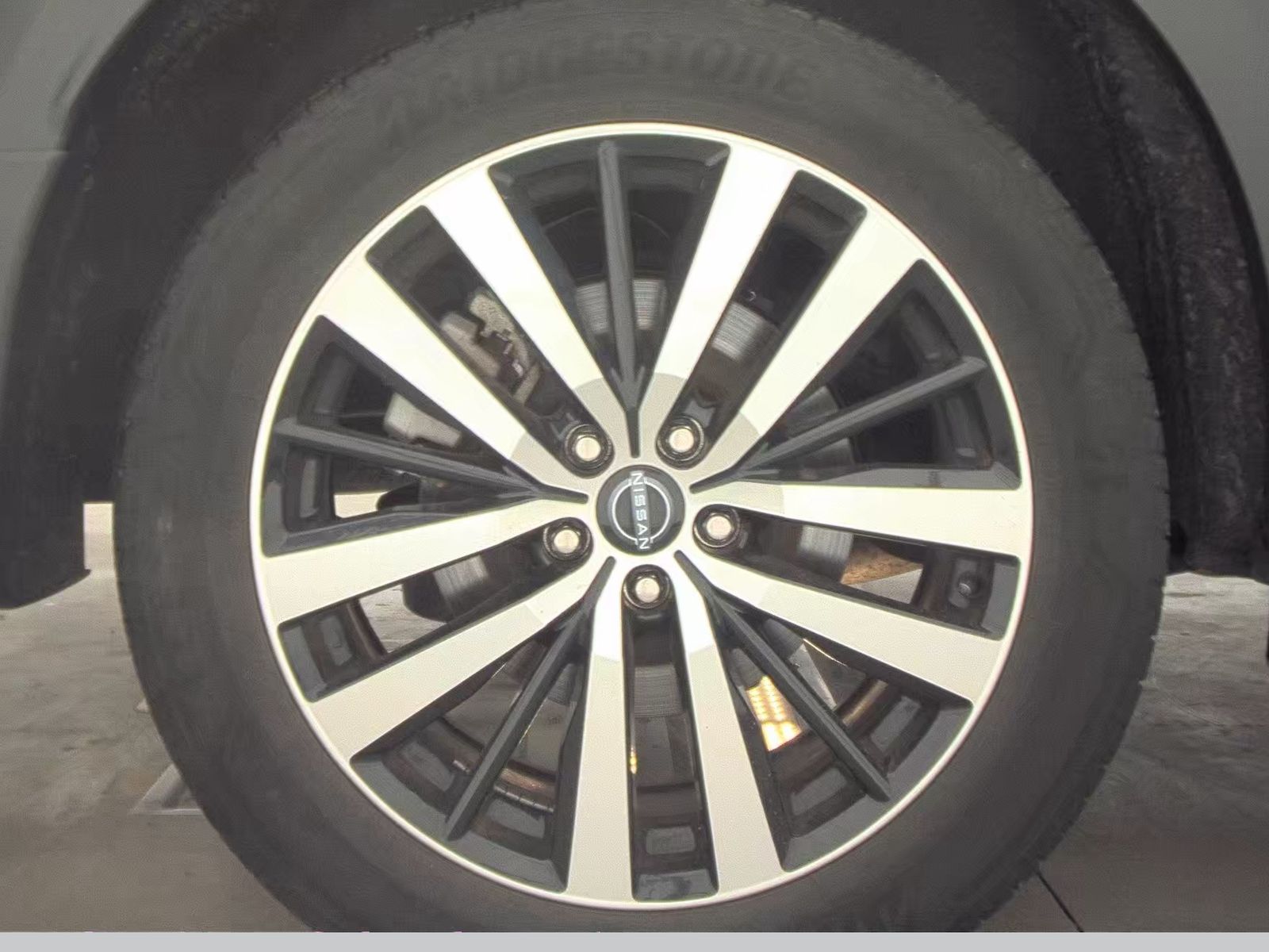 2023 Nissan Pathfinder Platinum AWD