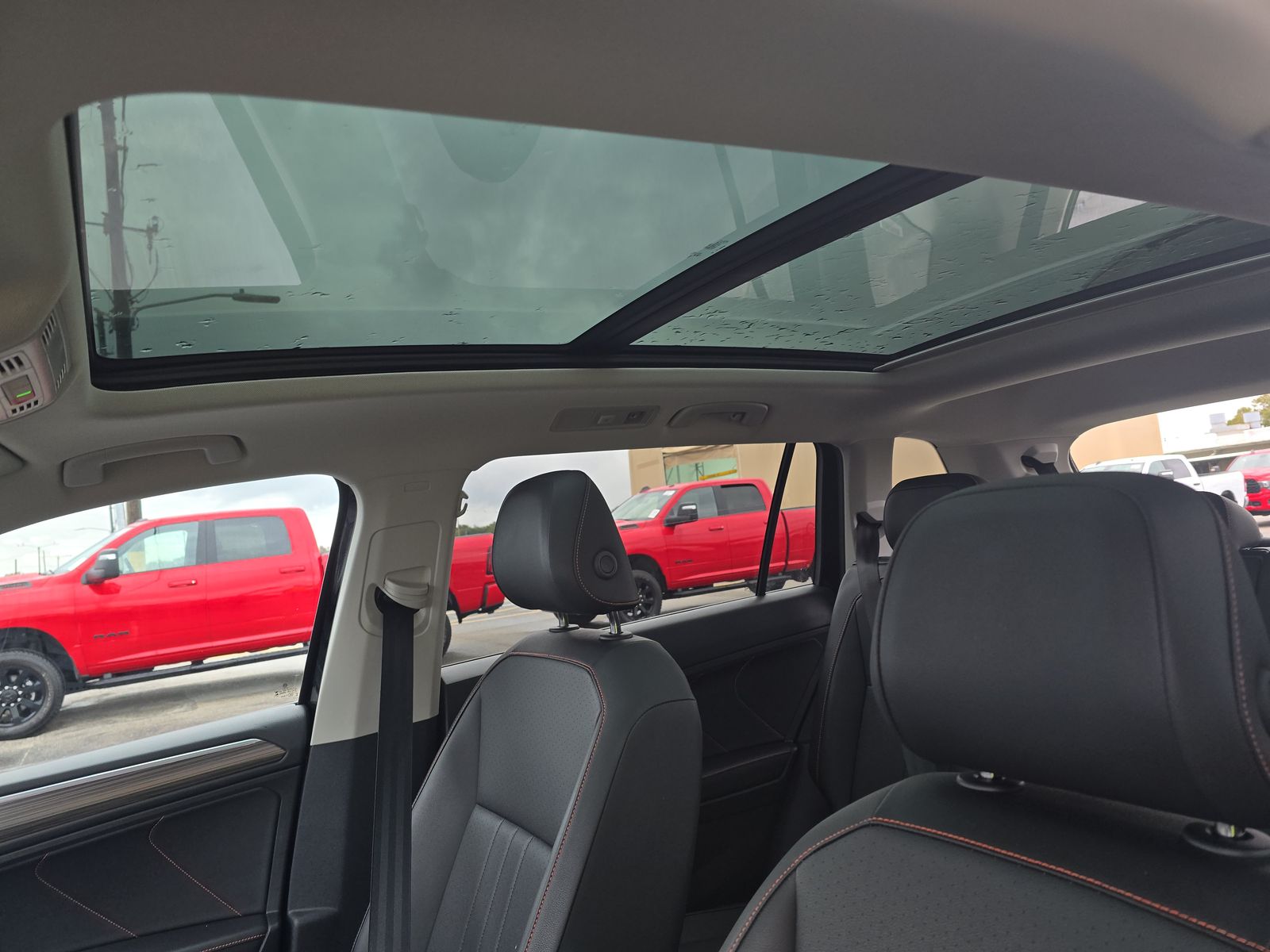 2024 Volkswagen Tiguan 2.0T Wolfsburg Edition FWD