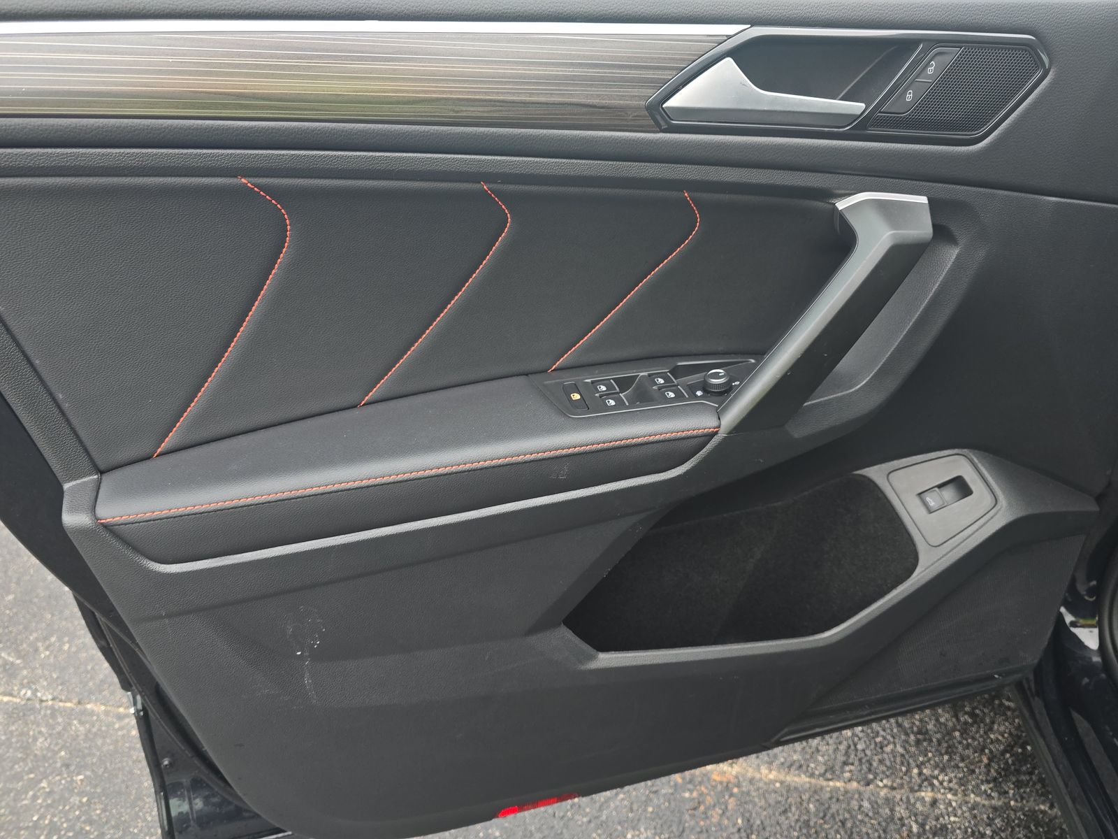 2024 Volkswagen Tiguan 2.0T Wolfsburg Edition FWD