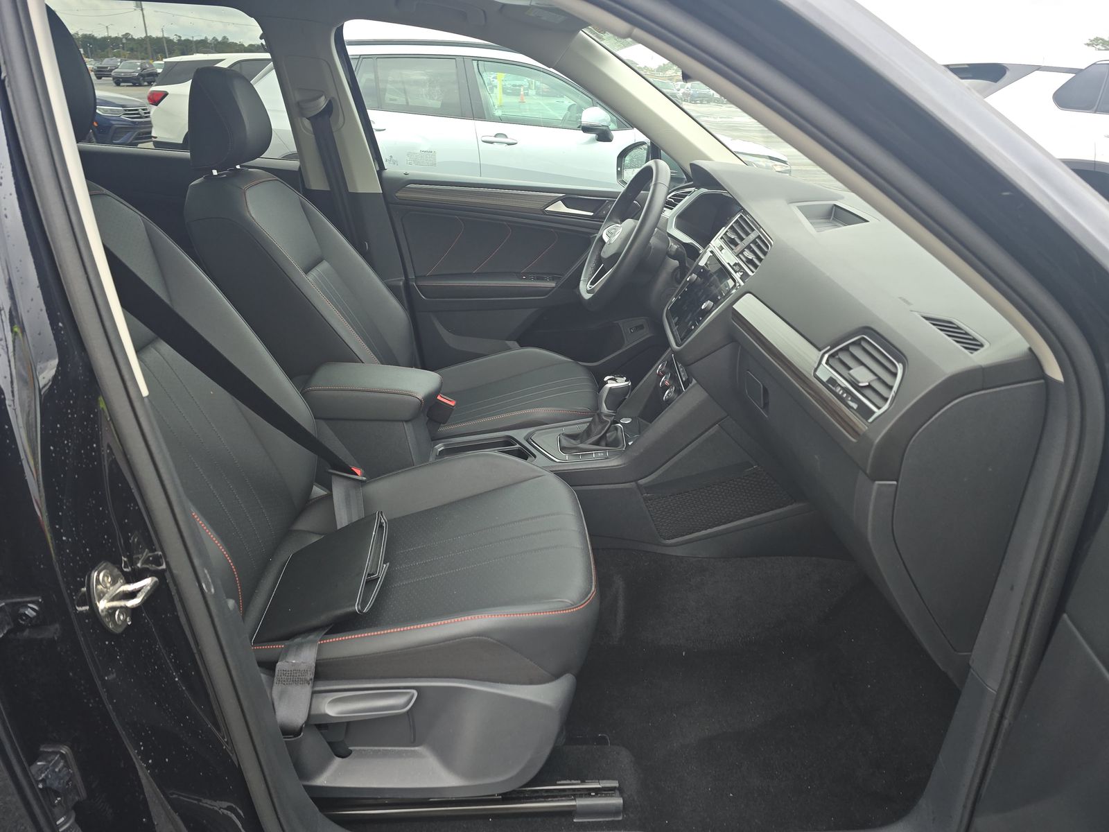 2024 Volkswagen Tiguan 2.0T Wolfsburg Edition FWD