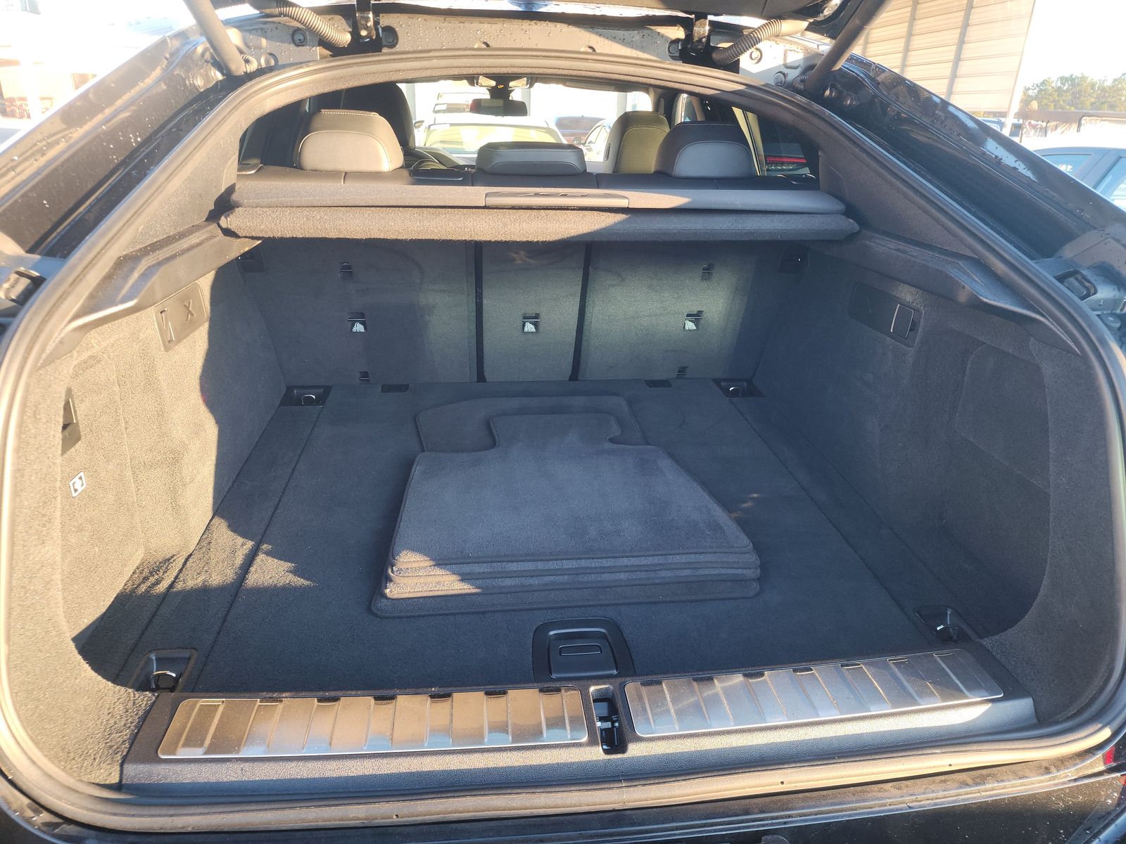 2023 BMW X6 xDrive40i AWD