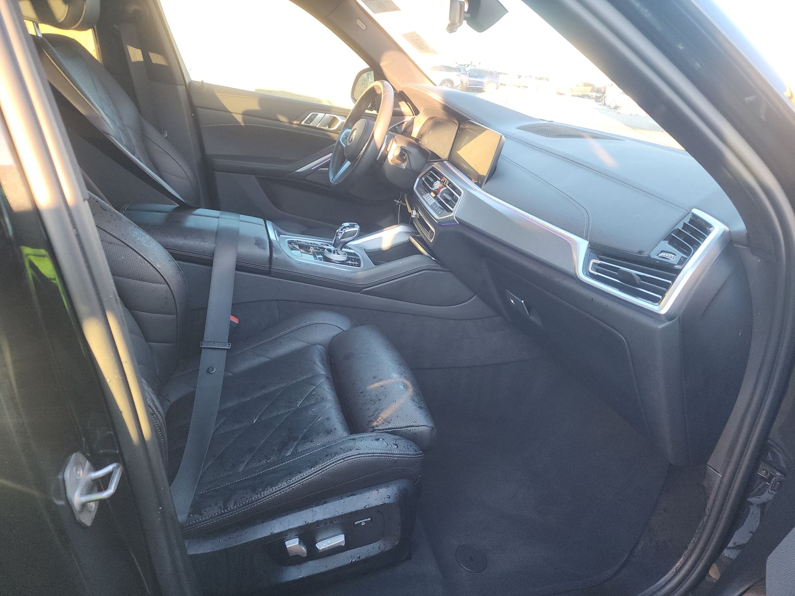 2023 BMW X6 xDrive40i AWD