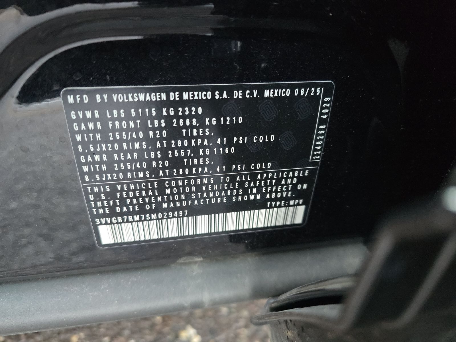 2025 Volkswagen Tiguan 2.0T SE R-Line Black AWD