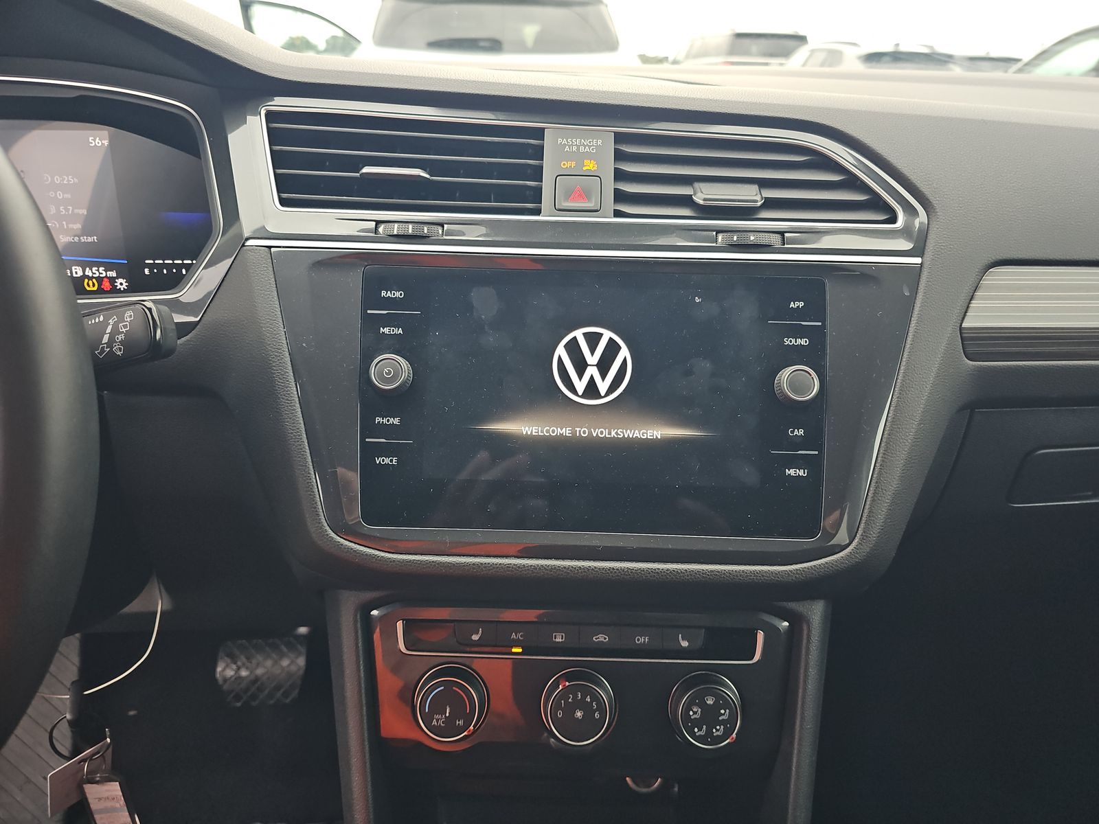 2024 Volkswagen Tiguan 2.0T Wolfsburg Edition FWD
