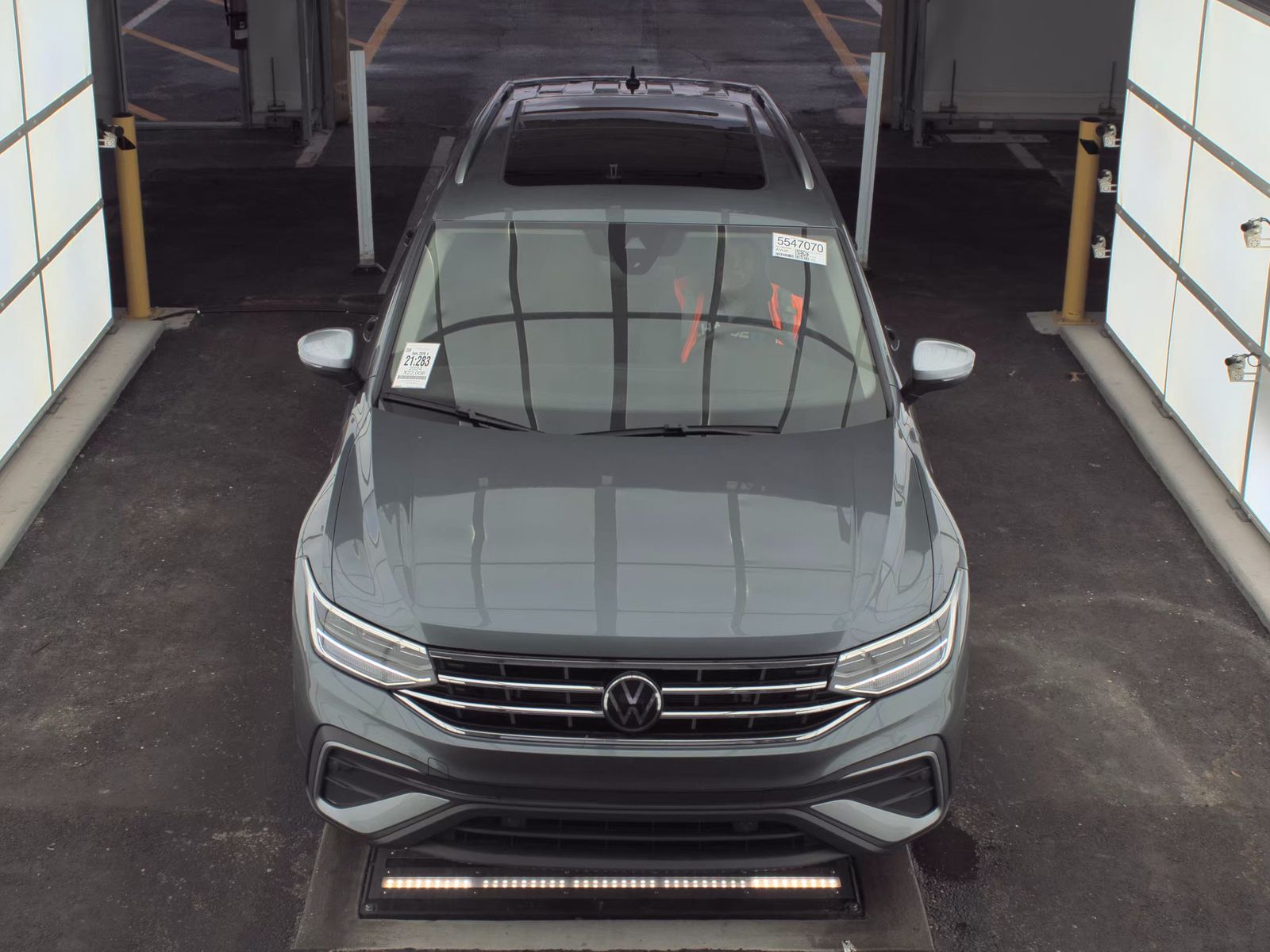 2024 Volkswagen Tiguan 2.0T Wolfsburg Edition FWD