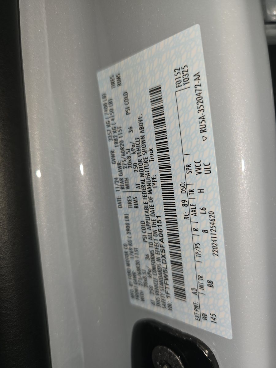 2025 Ford F-150 Hybrid Lariat AWD