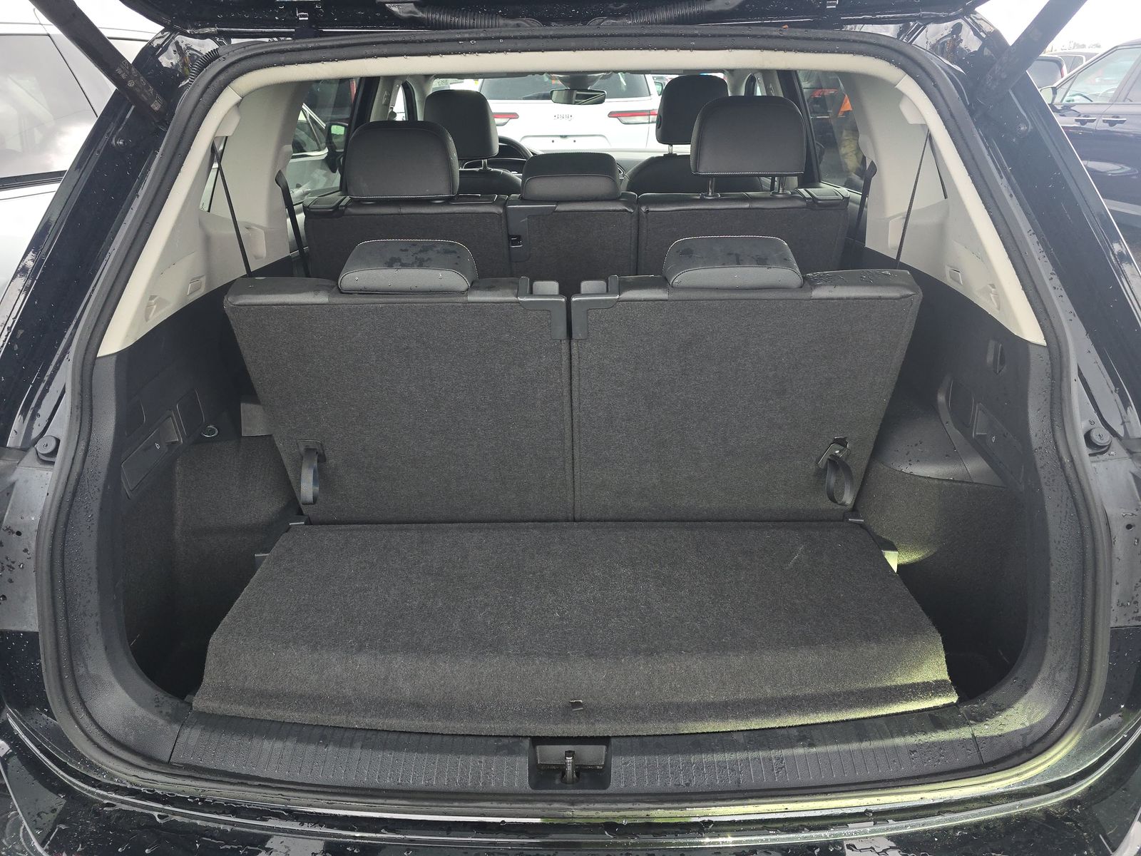 2024 Volkswagen Tiguan 2.0T SE FWD