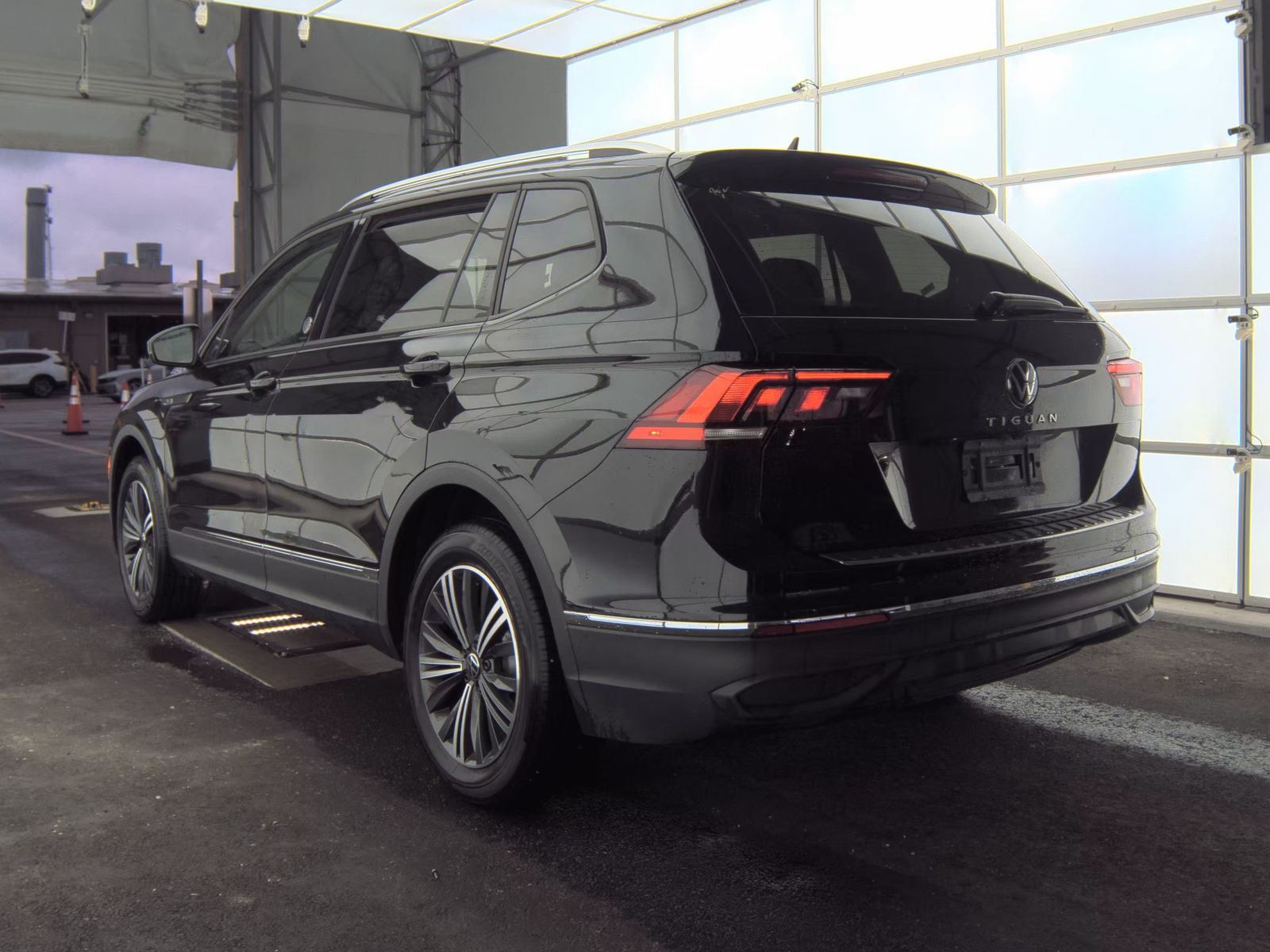 2024 Volkswagen Tiguan 2.0T Wolfsburg Edition FWD